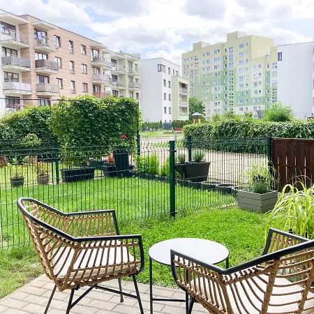 Apartament Mangoo *